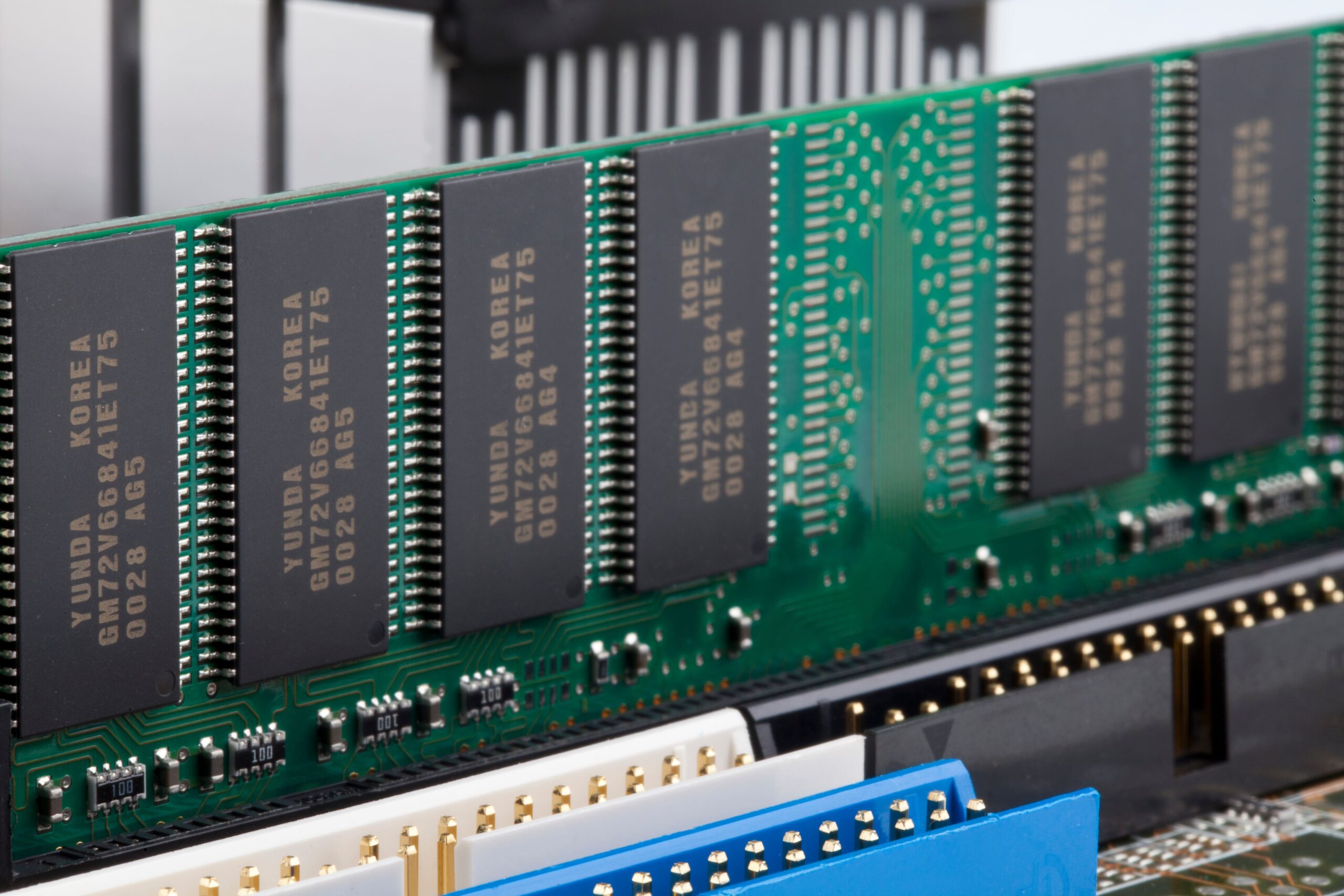 AdobeStock_39105552 (1)-min Support PCB